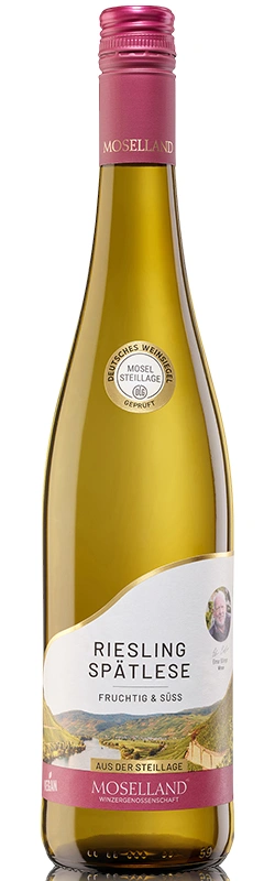 Moselland Riesling Spätlese Fruchtig & Süß - Moselwein aus der Steillage, freigestellt weißer Hintergrund