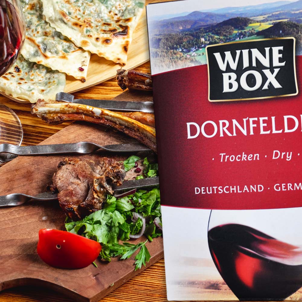 Wine Box Dornfelder, trocken, 3 Liter Bag-in-Box