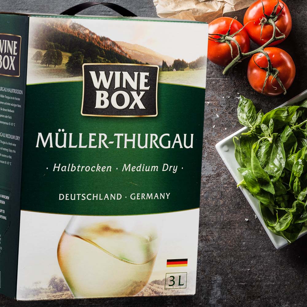 Wine Box Müller-Thurgau, halbtrocken, 3 Liter Bag-in-Box